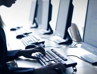 Ν.Παππάς: Μηνιαία επιδότηση για γρήγορο ίντερνετ για τους πρωτοετείς ΑΕΙ και ΤΕΙ (φωτό)